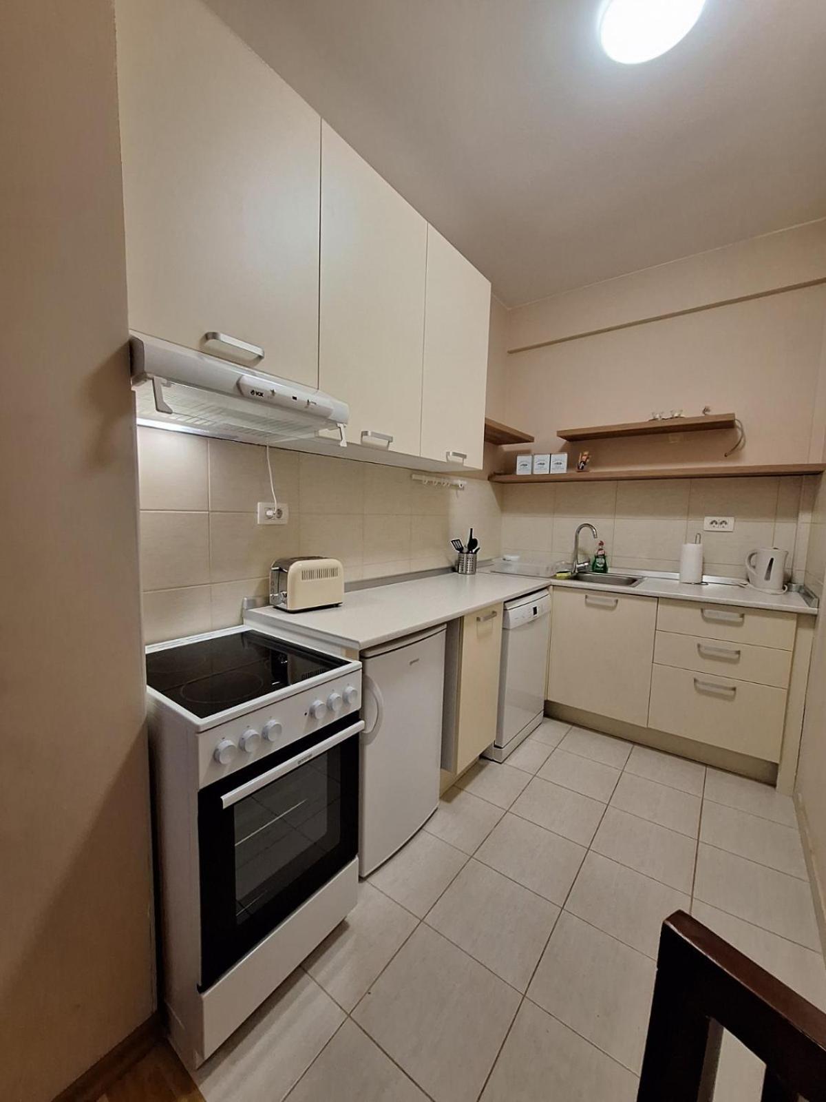San Apartment Cacak Exterior photo